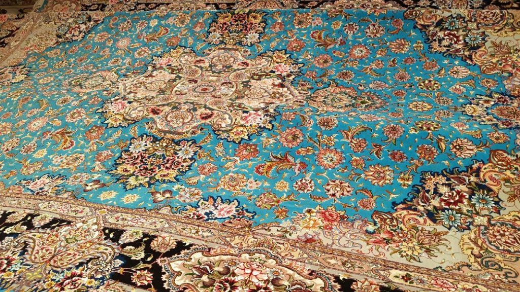خریدار فرش نفیس در تبریز